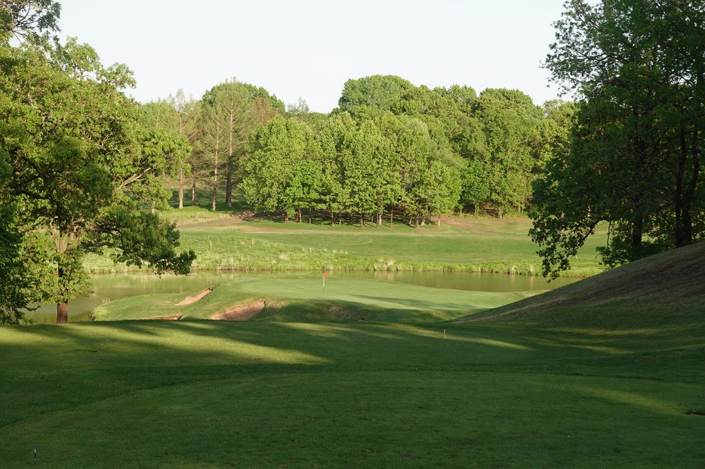 17th Hole at The Golf Club of Oklahoma (180 Yard Par 3)